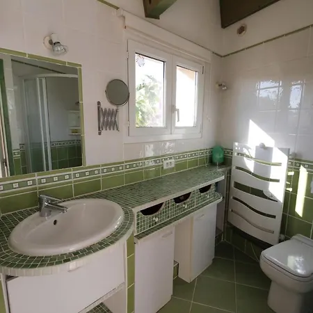 50m De La Vue Tres Belle Maison 3 5 Couchages Grand Jardin Parking Voitures Lxmurier Vila