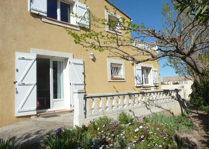 Maison Vue Mer: Beachfront With Garden And Parking *